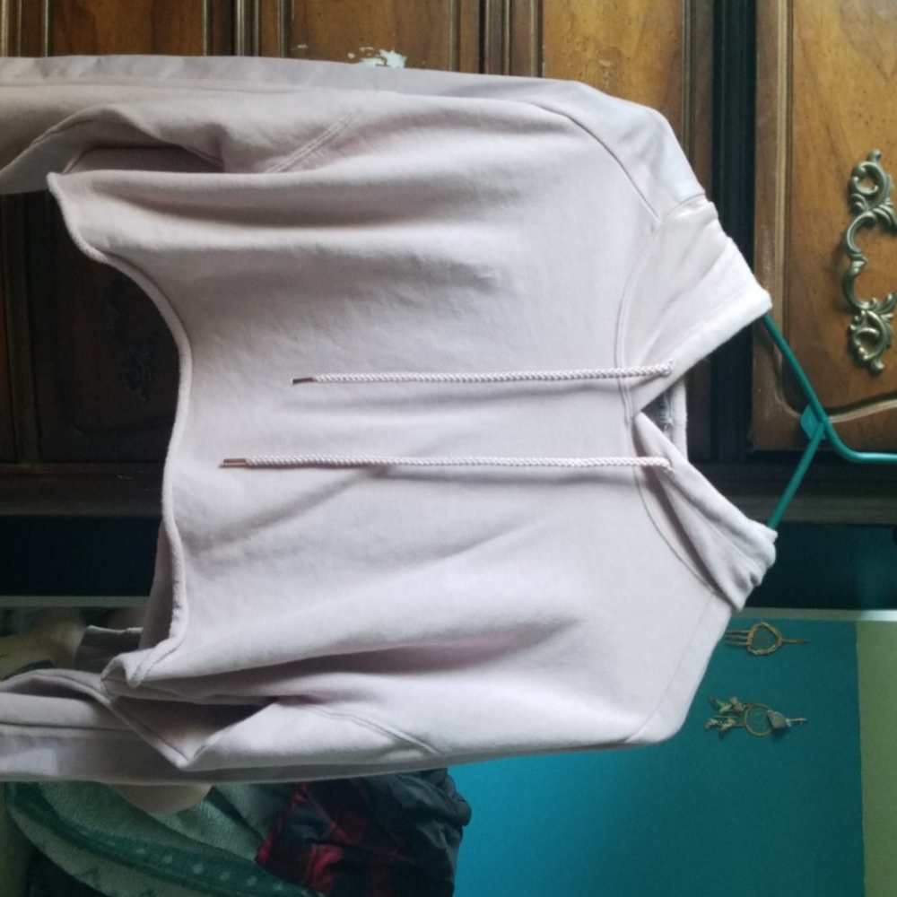 Hooded forever 21 pink crop top